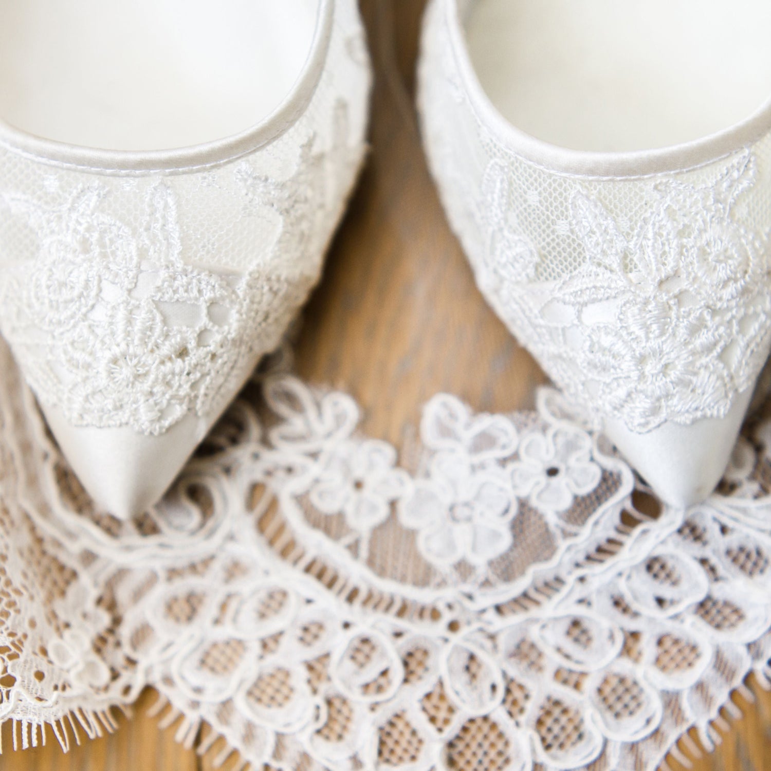 lace wedding shoes